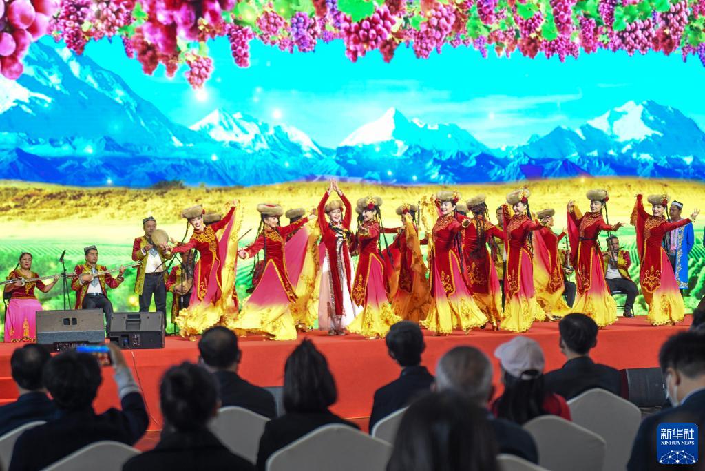 对口援疆19省市非物质文化遗产展在新疆开幕