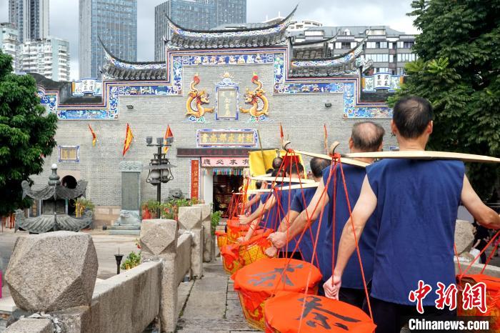 两岸茶帮斗茶民俗文化活动福州举行 重现茶帮敬妈祖传统仪式