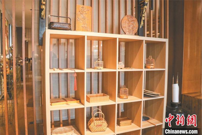成都市郫都区：竹编鸟笼展现非遗魅力 赋能乡村振兴
