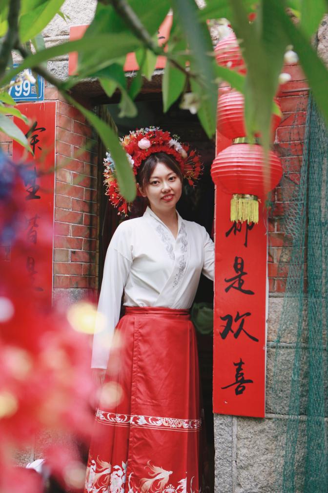 福建泉州：蟳埔女簪出“共富花”