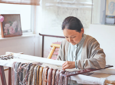 绣出“像素级”作品