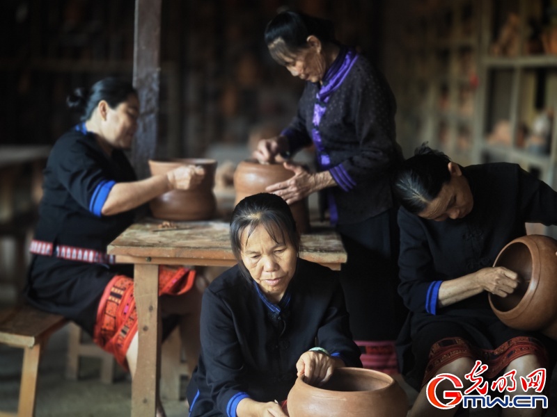 非遗工坊采风行丨在海南，感受黎陶文化