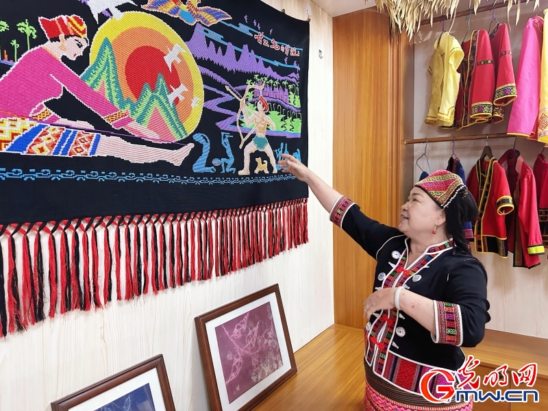 非遗工坊采风行丨黎族织锦赋能乡村振兴