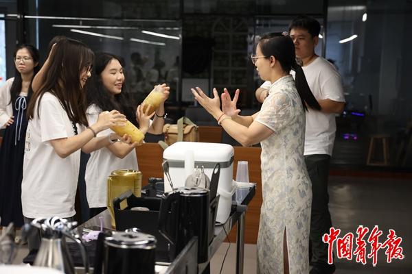“千年茶乡”升级 年轻人的机会来了