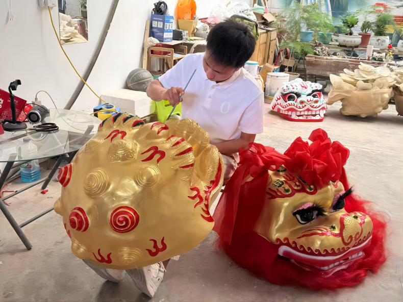 非遗工坊采风行｜戏起霍庄村 非遗“老手艺”碰撞消费“新活力”