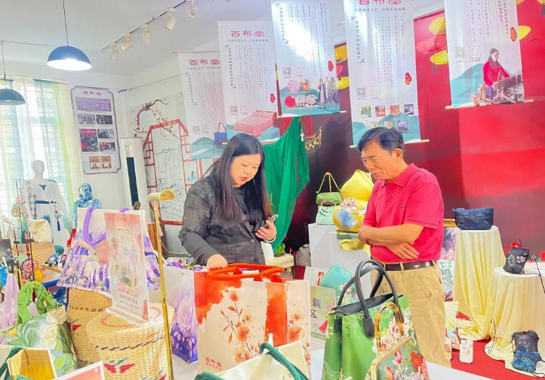 为枣阳粗布技艺传承发展注入新动能