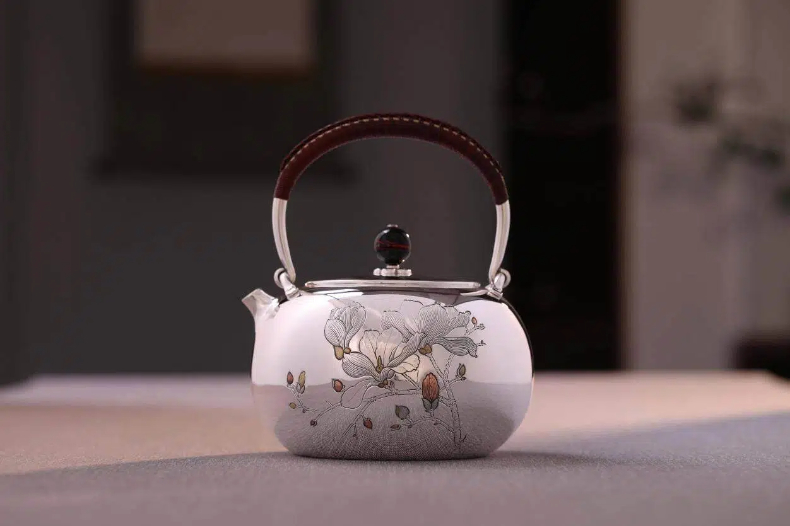 从“指尖技艺”到“品牌效益”——2025非遗品牌推广周观察