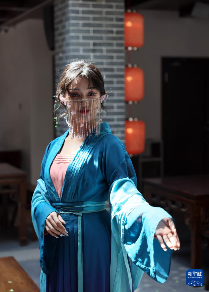 江苏建湖：走进淮剧小镇 感受非遗魅力