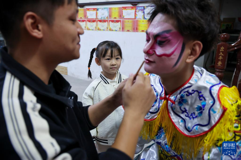 国道之行 海阔天空丨五岁萌娃的英歌缘