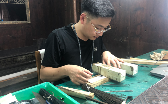 傳承傳播非遺 青春力量大有可為