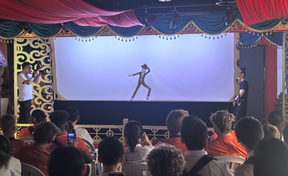 当“迈克尔·杰克逊”遇到皮影戏