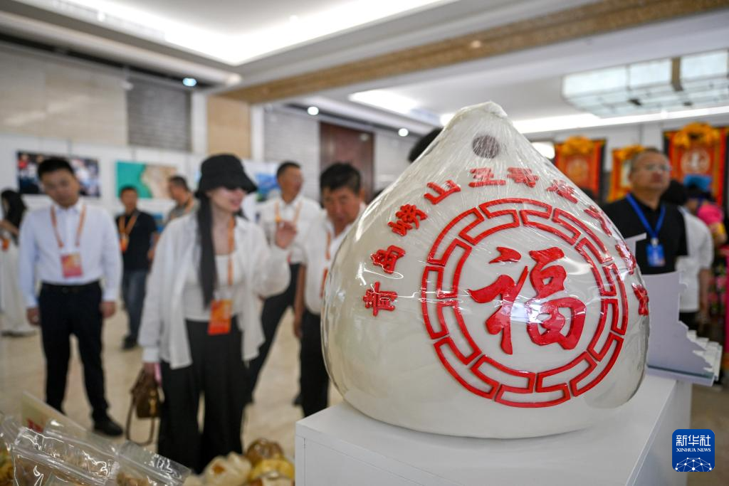 黄河文化旅游带宣传推广活动在内蒙古乌海举办